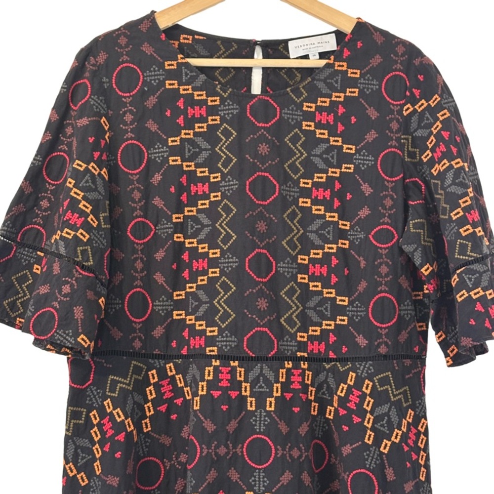 VERONIKA MAINE Embroidered Short Sleeve Mini Dress in Black Size 12 - Picture 6 of 11